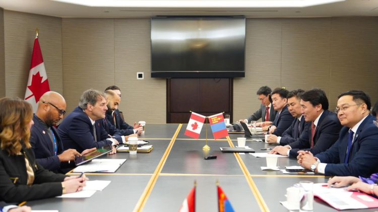 АЖ ҮЙЛДВЭРЖИЛТИЙГ ДЭМЖИЖ, НЭМҮҮ ӨРТӨГ ШИНГЭЭСЭН ҮЙЛДВЭРЛЭЛ ХӨГЖҮҮЛЭХЭД ХАМТРАН АЖИЛЛАХАА ИЛЭРХИЙЛЭВ